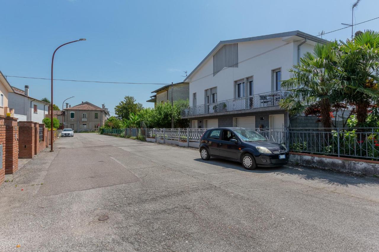 Ca Fernanda Apartman Fiesso Umbertiano Kültér fotó